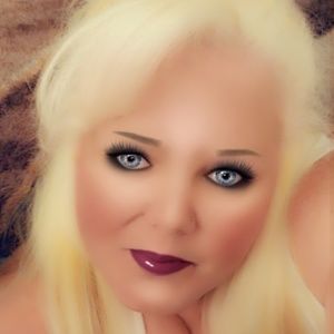 Meet your Posher, Allyson